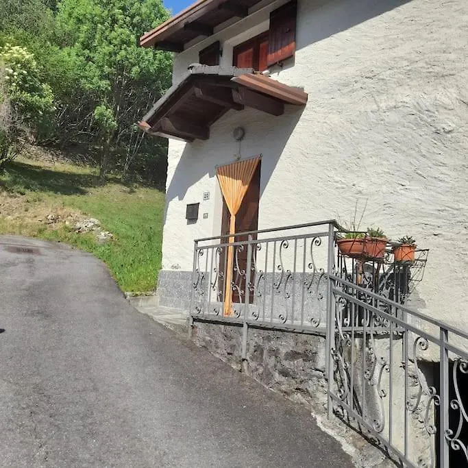 La Casetta Delle Nuvole Mazzo di Valtellina